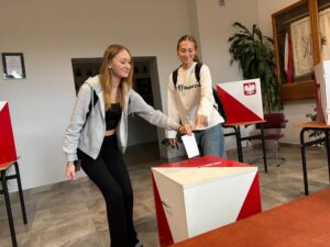 Wyniki wyborów do Samorządu Uczniowskiego i na Rzecznika Praw Ucznia w II LO w Chełmie